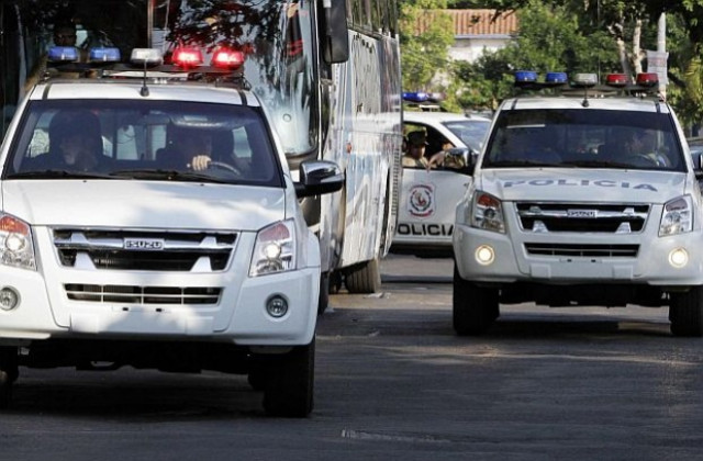 7 загинали при срутването на покрив на супермаркет в Аржентина