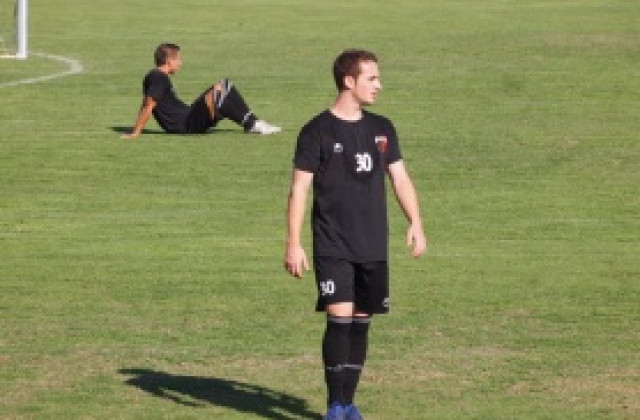 Диего с контузия в рамото, пропуска мача с Литекс