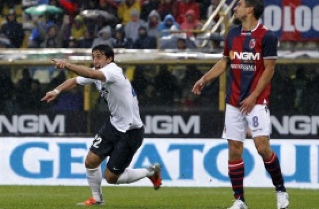 ВИДЕО: Интер премина на парад през Болоня, Фиорентина клъвна Лацио