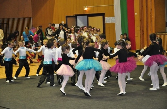 962 танцьори се включиха в националната спартакиада Търновска царица