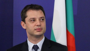 Няма да има газова криза отсече Добрев
