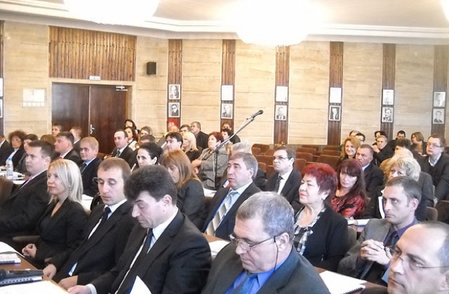 Заседават съветниците на община град Добрич