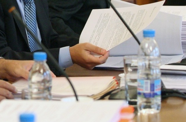 Забраниха хранителни добавки, които лекували СПИН