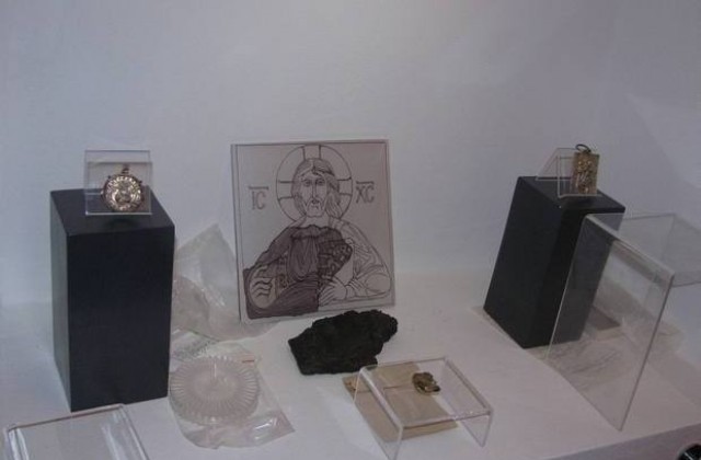 Християнски реликви от V до XIX в. показва изложба в Хан Хаджи Николи