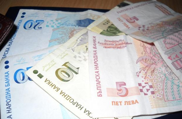 Задигнаха злато и пари от жилище