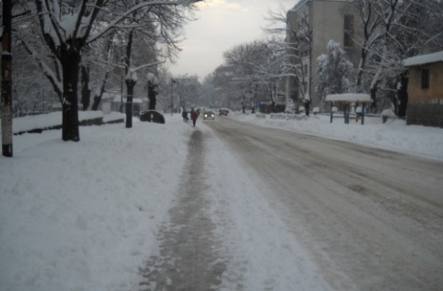 Петър Паунов: Хубаво е, че някой разбира през 2012 г., че има три недостъпни махали, всъщност те са 300