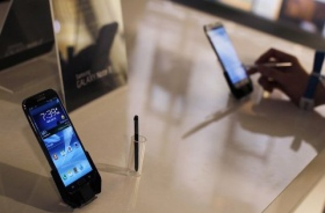 Samsung продаде над 3 млн. Galaxy Note II за 37 дни