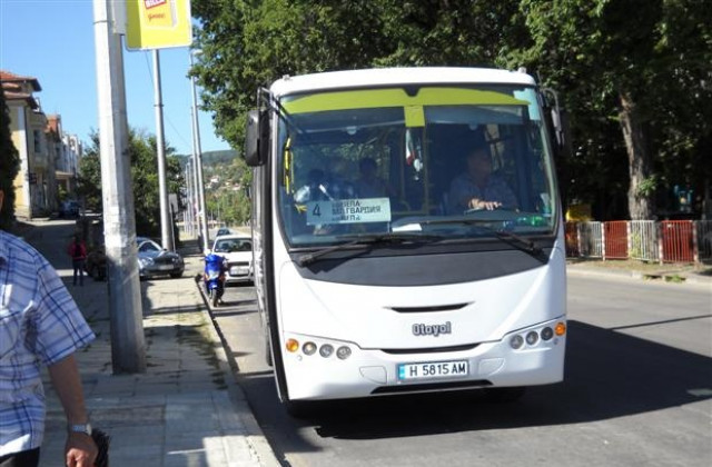 Пускат допълнителни автобуси за Архангелова задушница