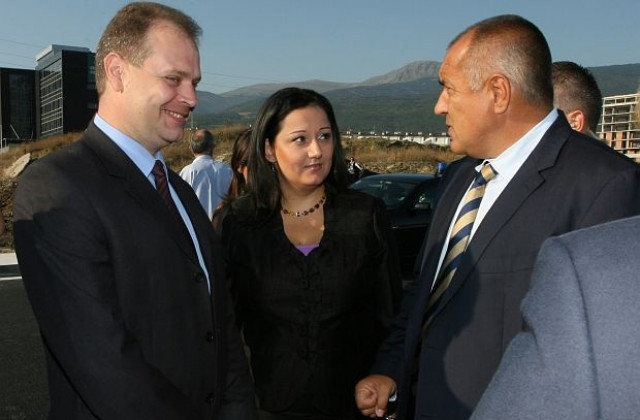 Фирмите, които строят част от „Тракия”, ще получат забавеното плащане през декември