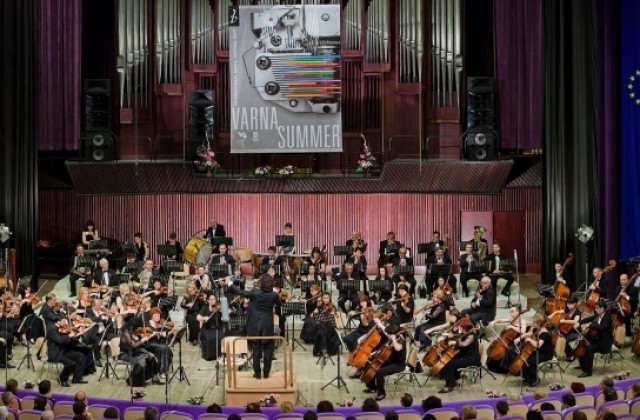 Варненските симфоници свирят в престижната зала „Кадоган Хол” в Лондон