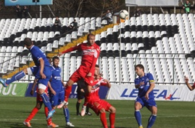 ВИДЕО: Трудни три точки за третото място на ЦСКА