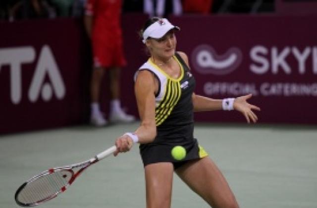 Надя Петрова смачка Каролине Вожняцки на финала на турнира на Шампионките