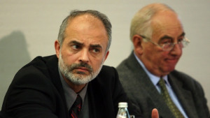 Тотю Младенов във Вълчи дол за първа копка на общностен