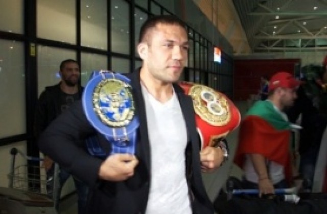 Кобрата: Не мога да разбера Бербатов, заради комунистите криехме книгите в тайници