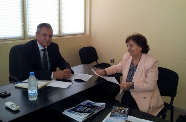 Засилен интерес към приемните на депутата Аспарух Стаменов в Свищов и Вардим