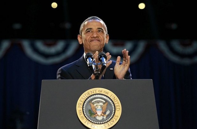 Първият чернокож президент в историята на САЩ Барак Обама затвърди мястото си