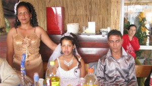 Съдят младоженец заради малолетна булка