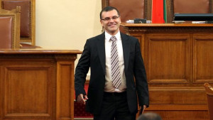 Дянков влезе в разговора за бюджет 2013 в НС с