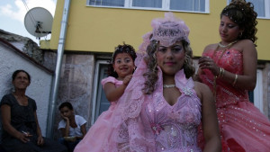 Женихът на малолетната булка не се яви в съда