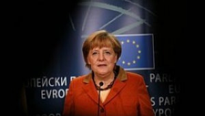 Германия залага на понисък дефицит от очакваното през изборната 2013а