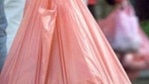 Масови проверки за плащане на продуктовата такса на полимерни торбички