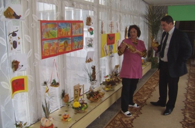 Есенен базар в детска градина събира средства в помощ на една майка