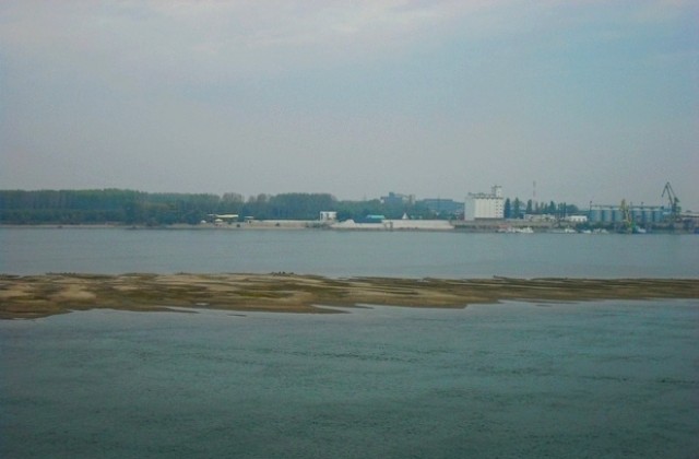Кметовете на Свищов и Зимнич искат Дунав мост-3