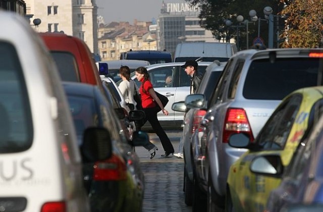 Пуснаха движението по новопостроения участък от бул. Климент Охридски