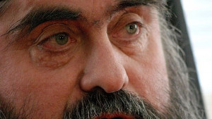 Не може да се предлагаш сам за патриарх както прави