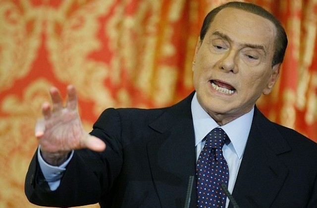 Специалистка по еротични танци разказа за партитата бунга-бунга във вилата на Берлускони