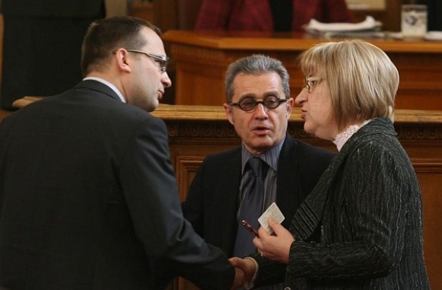 ГЕРБ измислили нова изборна кражба „напазаруване на депутати”