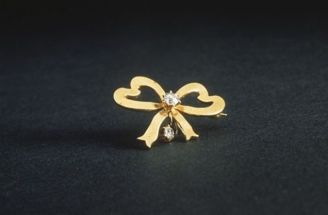 Показват бижутата, извадени от „Титаник”