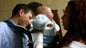 Настаниха по спешност бебе в приемно семейство