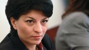 Атанасова обещава увеличение на възнагражденията в кръвните центрове
