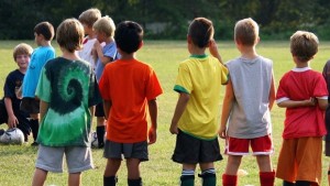 Допълнителният час по спорт в училище вече задължително с треньор