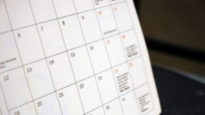 Шест поредни почивни дни се задават по Великден догодина