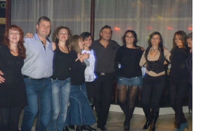 Юбилейна среща на ветераните от танцовия състав в Мездра