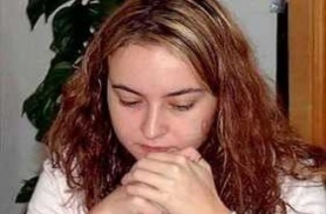 Стефанова завърши реми с Чжу Чън в първата партия от втория кръг на световното по шахмат