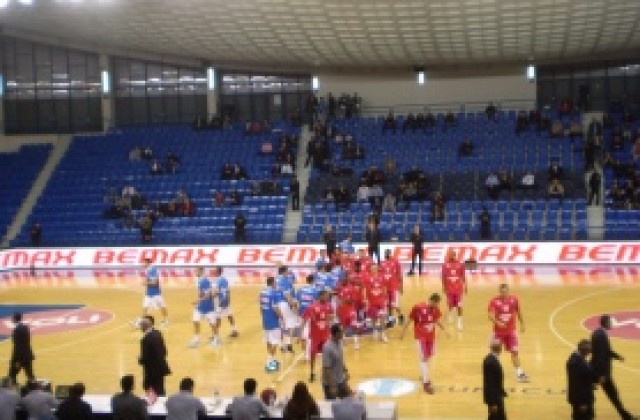 ЛукОйл Академик пропусна златен шанс и падна в Подгорица