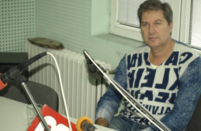 КЛИНИКА НА ШЕСТИЯ ЕТАЖ: Техника с висока резолюция „вижда” язви на стомаха