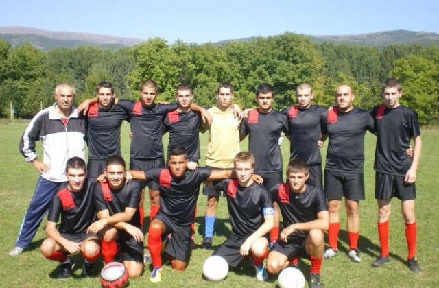 Прекратени мачове в групите Осогово и Рила