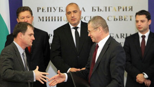 Цената на газа ще падне с повече от 57 за