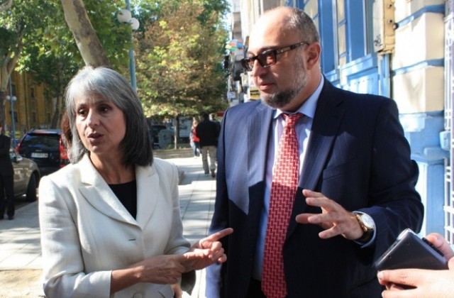 Емил Стоянов напусна европарламента, замества го лидерът на МГЕРБ