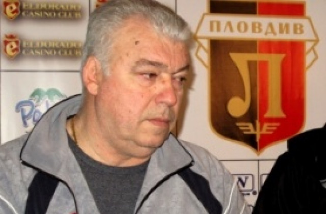 Христо Бонев: Камбуров иска да се върне в Локо Пд, готов е да откаже на Лудогорец и Литекс