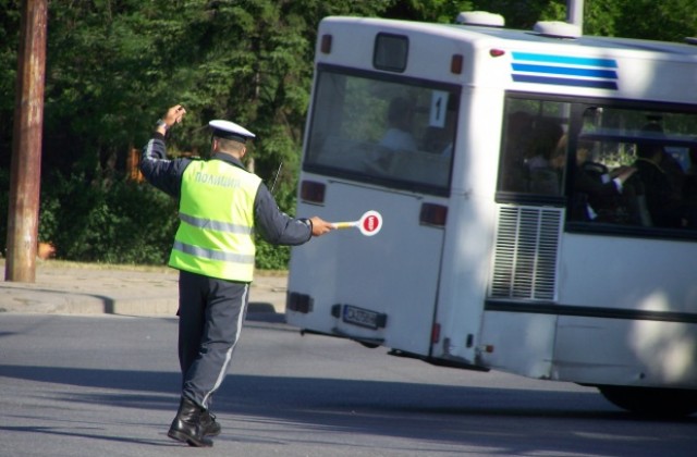 Шофьори блъскат пешеходци на зебри и бягат