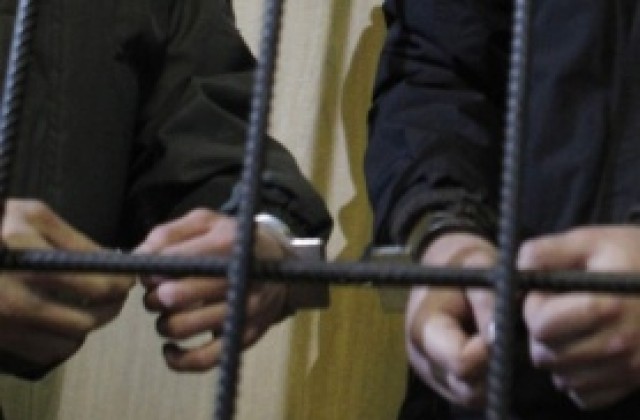 Полицията в Москва задържа 53 запалянковци след проваления мач Динамо-Зенит