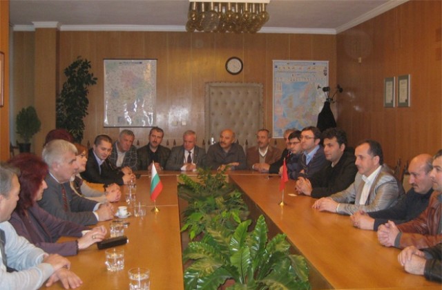 Трета турска община поиска да е побратим на Разград