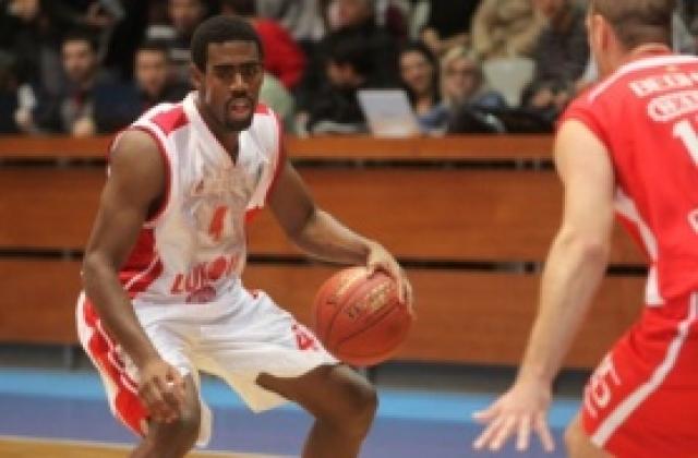 Лукойл разгроми Ямбол у дома