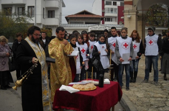 Шепа добричлии почетоха паметта на загиналите по пътищата