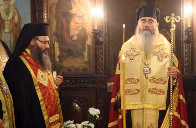 Митрополит Кирил призова християните за единство